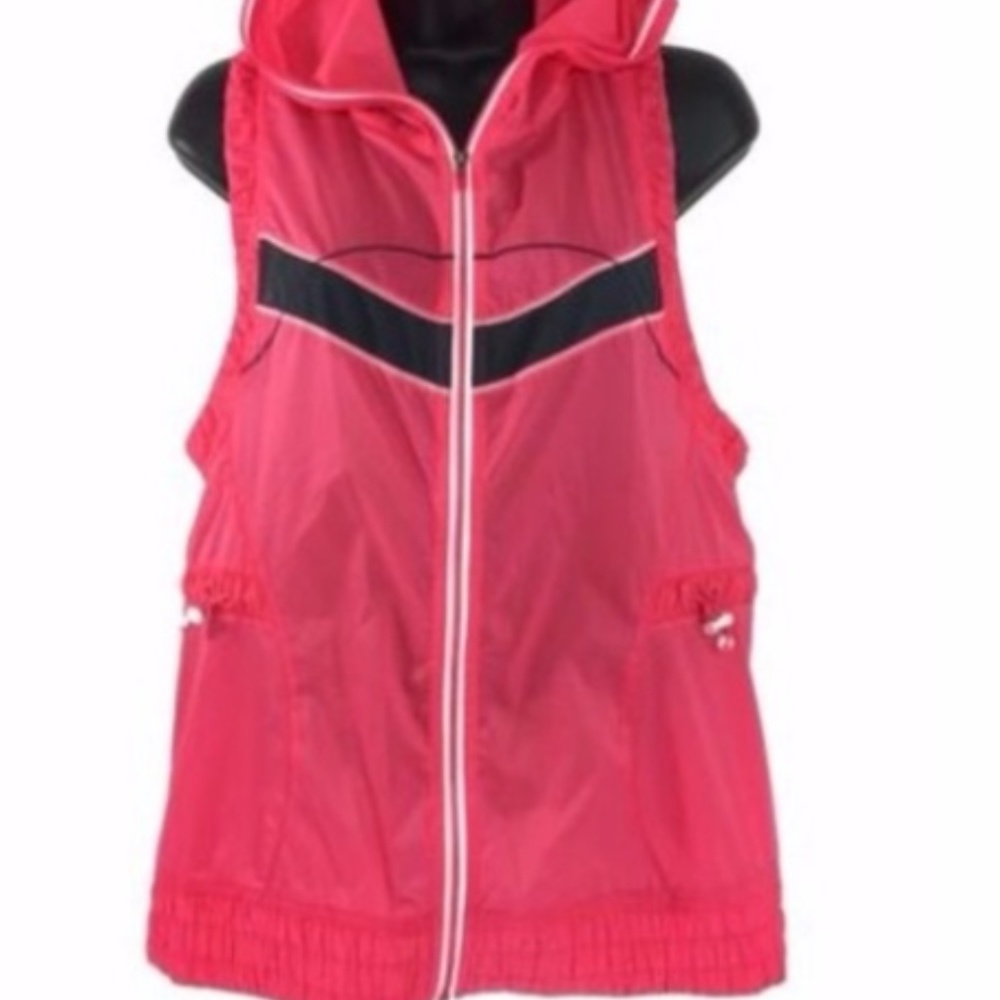 Lulu Lemon Run Like The Wind Hooded Vest